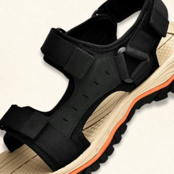 Modern ortopedisk sandal som är perfekt för utomhusaktiviteter