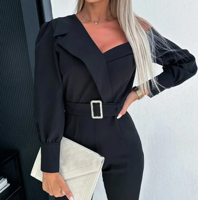 Elegant svart V-ringad jumpsuit med smala byxor
