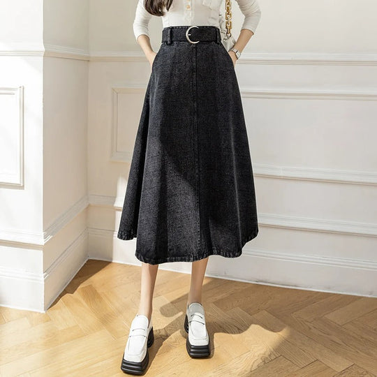 Denimkjolar - utsvängda kjolar - midikjolar med skärp - Perfekt för våren och sommaren